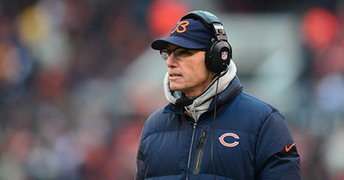 Soon-To-Be-Fired Marc Trestman Spends Entire Halftime Selling Amway To Bears Players